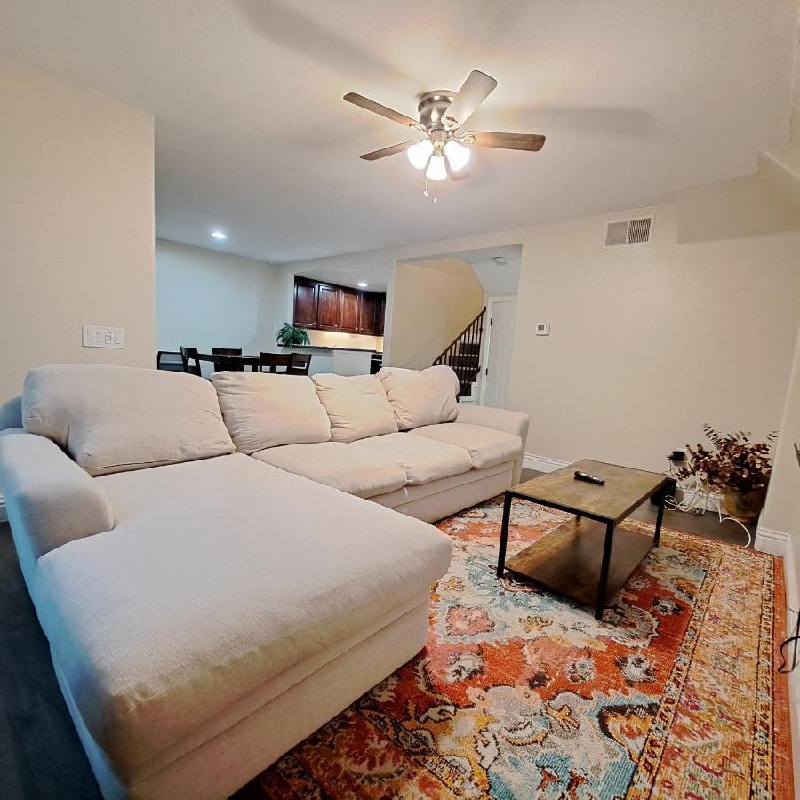 Venetian La Jolla 2 Bedroom Condo Luxury Furnished Near Beach And Utc Mall San Diego Exterior photo